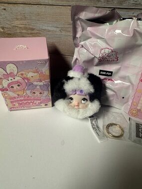 Nommi Plush blueberry pie